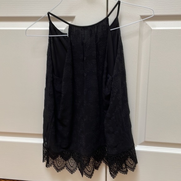 ⭐️Host Pick⭐️ Joie Black Lace Edged Top - Picture 5 of 6
